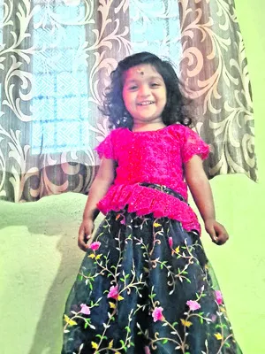 ఆస్పత్రిలో చిన్నారి మృతి 