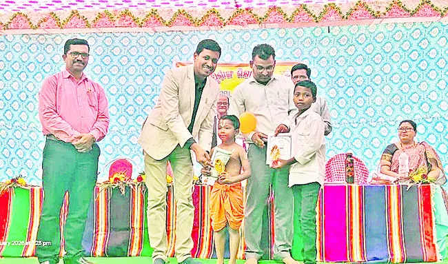 విలువలతో కూడిన విద్య అందించాలి