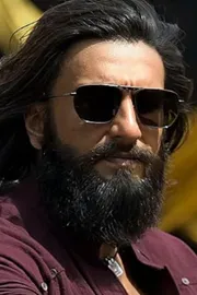 Ranveer Singh Dhurandhar Movie trends No 1 on Netflix in Pakistan14