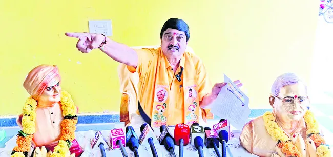 ఉండిలో రగులుతున్న దేశం 