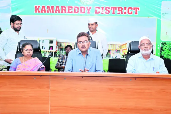 ఇంటర్‌ పరీక్షలు పకడ్బందీగా నిర్వహించాలి