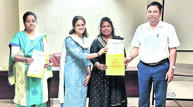 మహిళా సర్పంచులకు ముగిసిన శిక్షణ