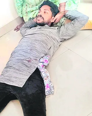 కత్తితో పొడిచి భర్తను చంపిన భార్య 