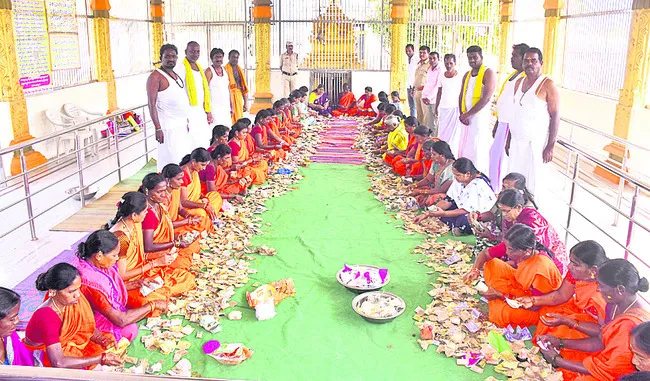 కదిలి, కాల్వ ఆలయాల్లో హుండీ లెక్కింపు