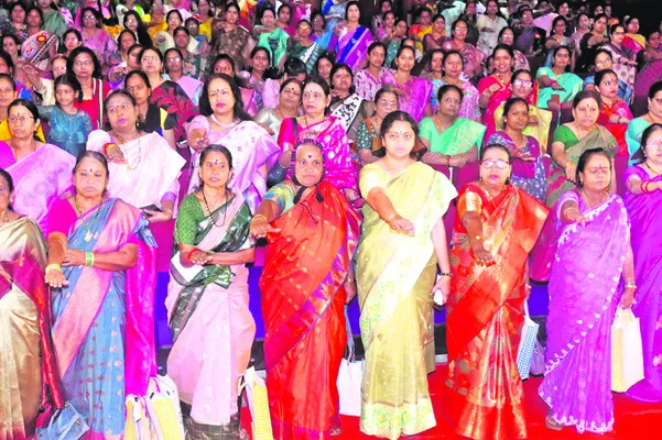 మాతృశక్తి.. మహాశక్తి 