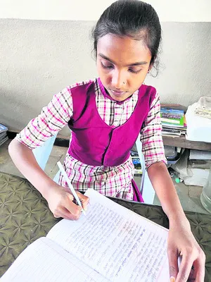 ఉత్తమ అవార్డులు అందుకుని.. 
