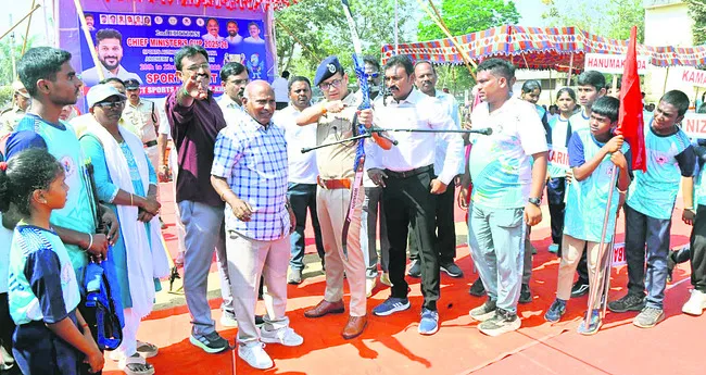 ప్రయత్నమే విజయానికి తొలిమెట్టు