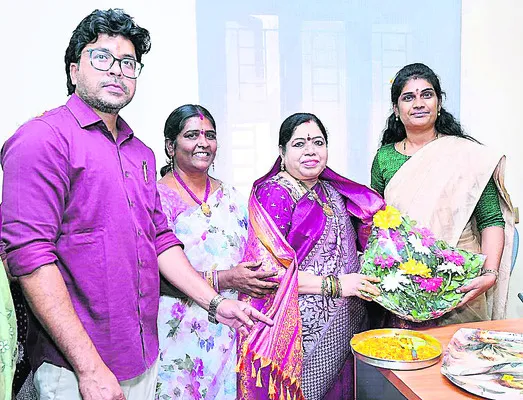 అంకితభావంతో వైద్యులు సేవలందించాలి