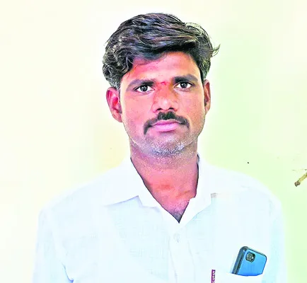 రైతులపై తీవ్ర నిర్లక్ష్యం 
