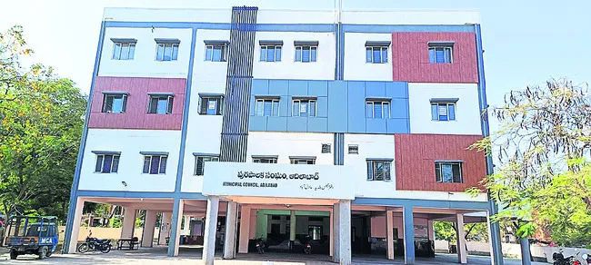 గాడిన పడేనా..?