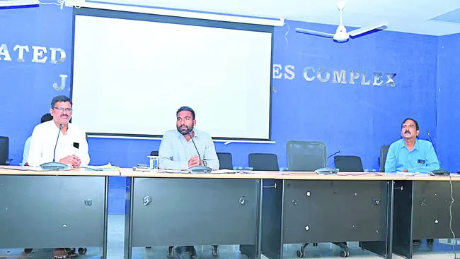 ‘పది’ పరీక్షలకు ఏర్పాట్లు చేయాలి