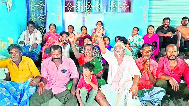 అనధికారిక చీటీలు ... ఐపీలు !