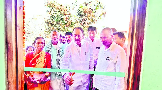 పేదలందరికీ ఇందిరమ్మ ఇళ్లు