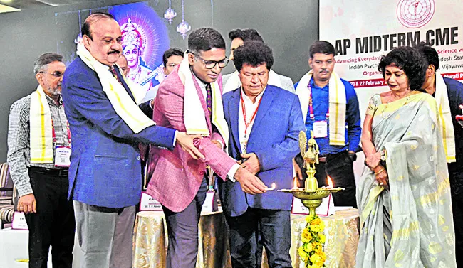 సమాజంలో పెరుగుతున్న మానసిక సమస్యలు 