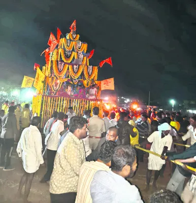రమణీయం.. రథోత్సవం 