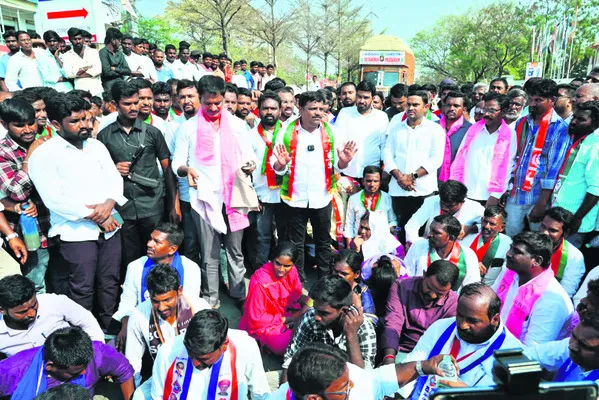 నిర్లక్ష్యంపై నిరసన సెగ