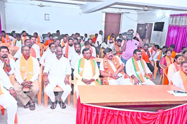 బీజేపీతోనే దేశాభివృద్ధి సాధ్యం 