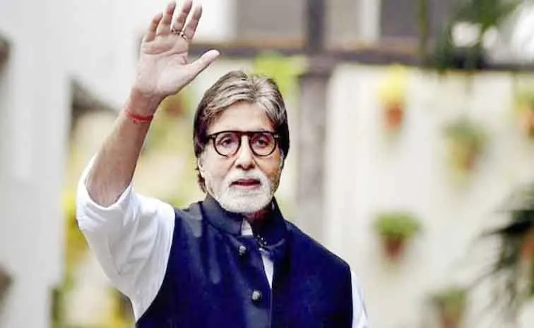 Amitabh Bachchan regrets Missing Sunday Meet at Jalsa, shares Emotional Note
