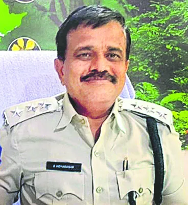 పట్టణ ప్రజలు సేద తీరేలా 
