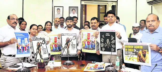 వెట్టి చాకిరీ రూపుమాపాలి 