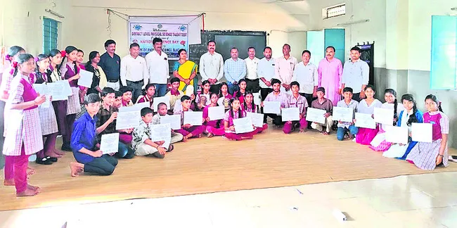 శాసీ్త్రయ దృక్పథంతో కొత్త ఆవిష్కరణ