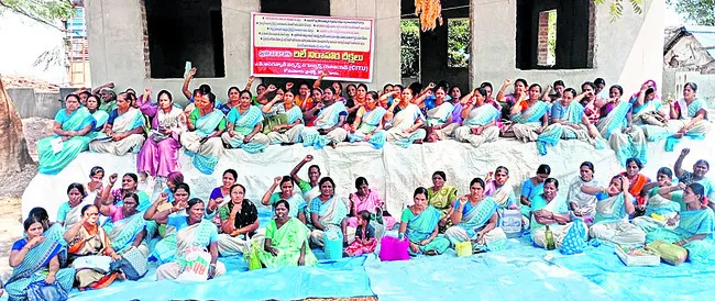 అంగన్‌వాడీల ఉద్యమ బాట