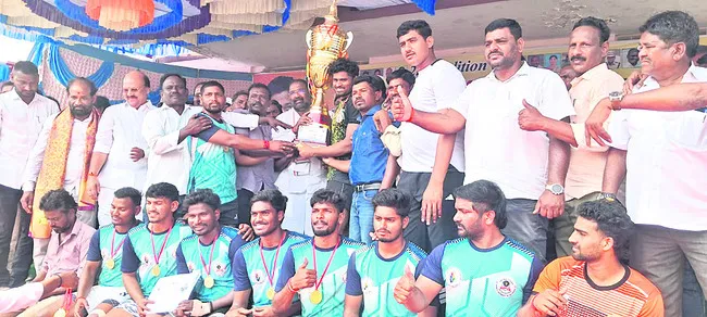 ఓటమి విజయానికి తొలిమెట్టు 