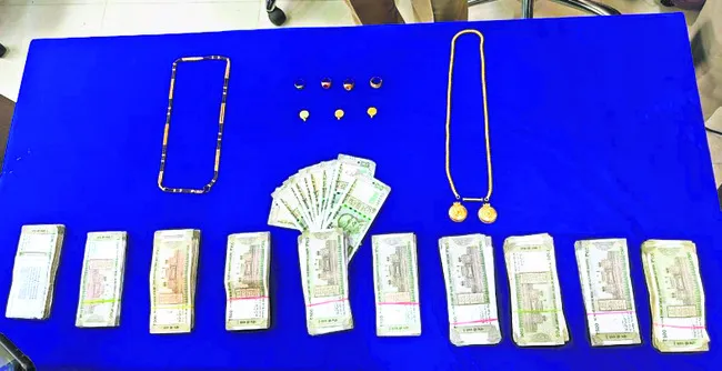 టాటూ శివ ఖూనీ స్కెచ్‌