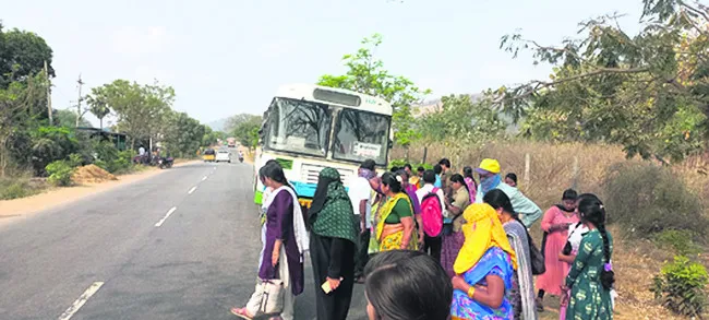 ఆర్టీసీ బస్సులకు మరమ్మతులు