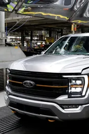 Ford To Recall 413000 SUV; Know The Reasons Here