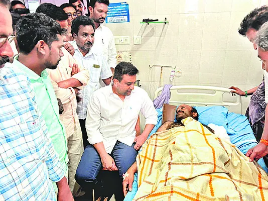  ● మాజీ ఎమ్మెల్యే కాసు మహేష్‌రెడ్డి  ● జూలకల్లులో ఇప్పట