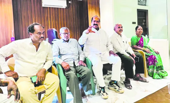 దిష్టిబొమ్మల దహనం సరికాదు