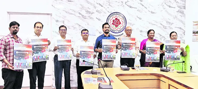 ఆపర్చ్యూనిటీస్‌ పోర్టల్‌ ప్రారంభం