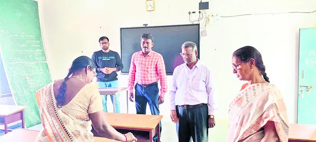 క్యూఆర్‌ కోడ్‌తో కేంద్రం గుర్తింపు 