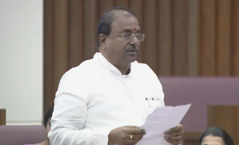 BJP MLC Somu Veerraju Political Counter To CBN Govt