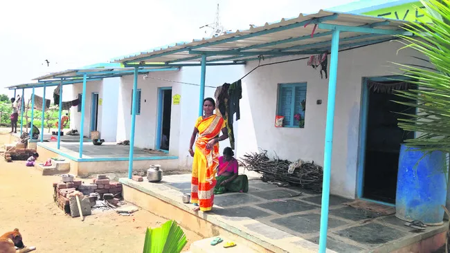 అడవి బిడ్డలకు అండగా ఆర్డీటీ