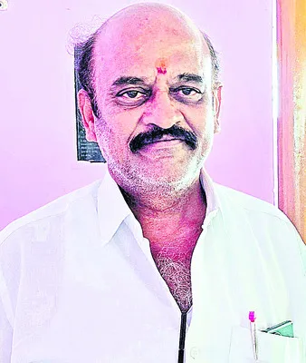 ఆభరణాలు అప్పగించలేదు 