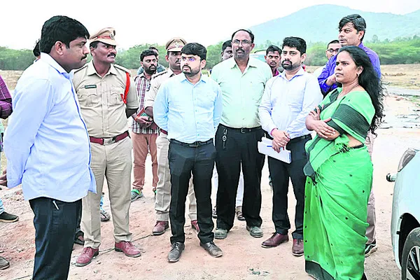 వచ్చే నెలలో స్టీల్‌ ప్లాంట్‌కు శంకుస్థాపన 