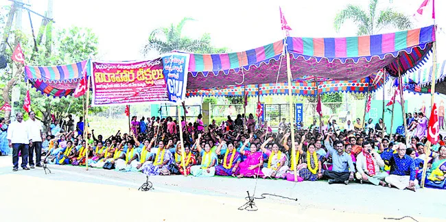 అంగనాడీల సమస్యలు పరిష్కరించాలి 