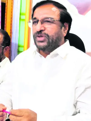 భూముల రిజిష్ట్రేషన్‌కు అనుమతి ఇవ్వాలి