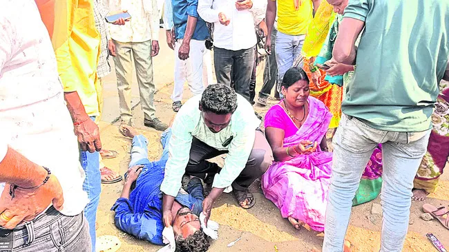 బైక్‌పై వెళ్తుండగా ఫిట్స్‌