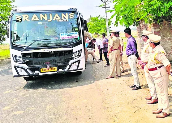 సారా నిర్మూలనకు కృషి 