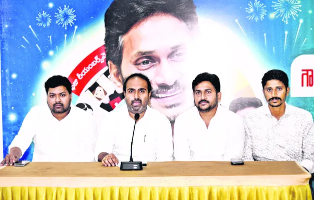 మసకబారుతున్న ఏయూ ప్రతిష్ట