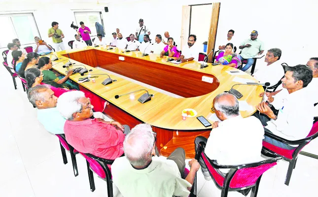 ఏయూలో మతవిద్వేషాలు వద్దు