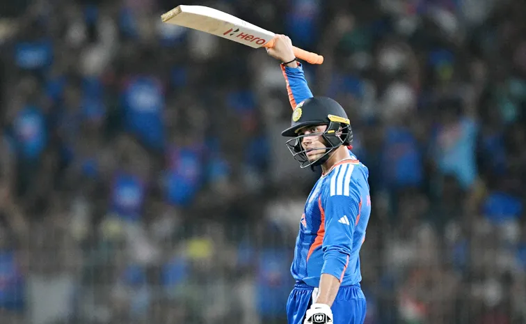 T20 WC IND vs ZIM: Abhishek Sharma Slams 26 Ball Maiden WC Fifty4