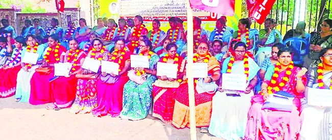 సాఫ్ట్‌వేర్‌ ఉద్యోగం ఇప్పిస్తామని  రూ.2.65 లక్షల స్వాహా