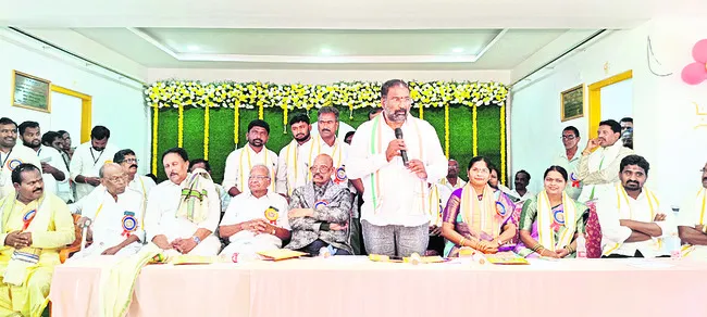 అర్హులందరికీ ఇందిరమ్మ ఇళ్లు 