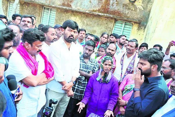 హైదరాబాద్‌ను దిగ్బంధిస్తాం 