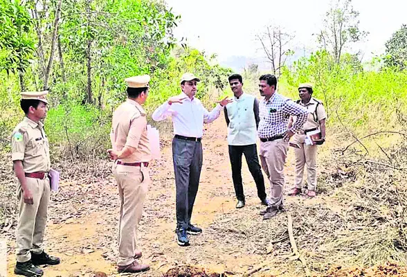 నగరవనం సందర్శించిన సీసీఎఫ్‌ 