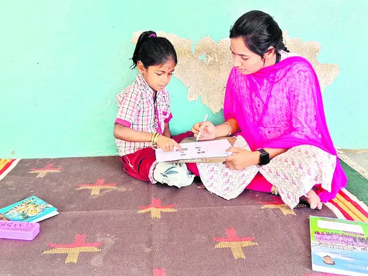 చదివి.. రాయగలరా? 